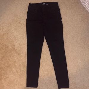 Black skinny jeans